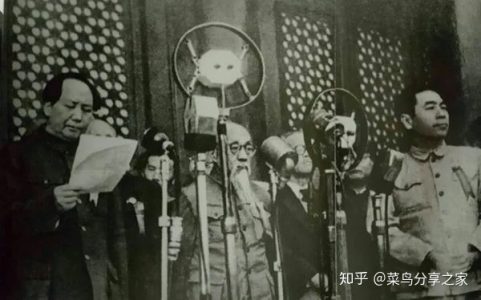 智能AI上色 补帧 画质增强，分享软件及教程修复老电影，绝对干货